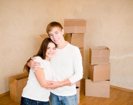 Removal van covering nearby central London areas around Waterloo