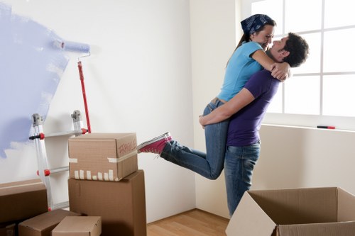 Strong removal boxes and protective packing materials in Waterloo