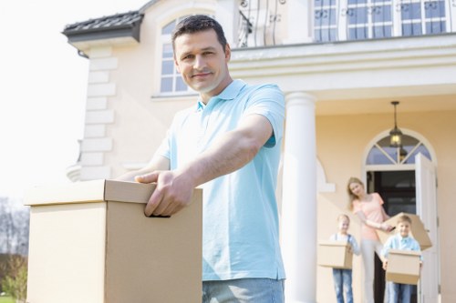 Packing and loading support for a Waterloo home move