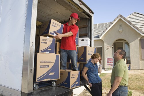 Recording and assessing a delivery or moving complaint
