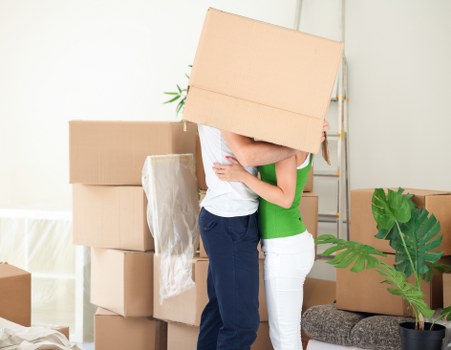 Moving day planning and unloading for house removals in Waterloo