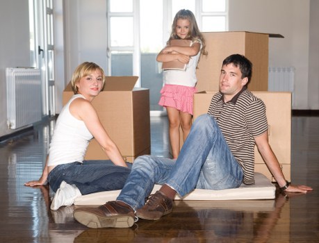 Example moving job from a Waterloo riverside apartment with furniture and boxes